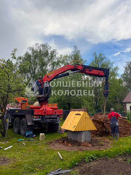 Установка насоса в колодец